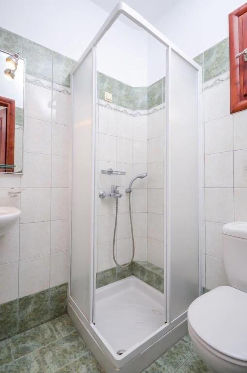 Plaka Hotel I image