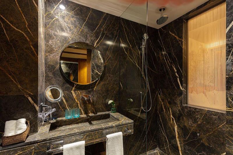 Hotel Jadali & Spa image