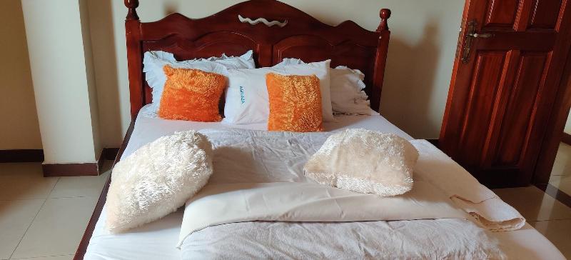 Airport Hotel Entebbe image