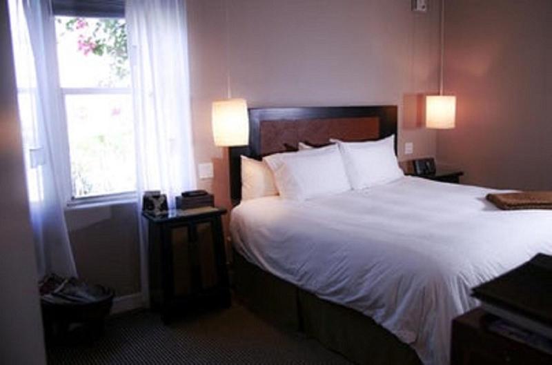 Airport Hotel Entebbe image