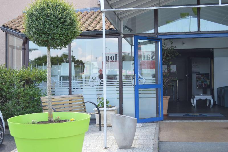 Kyriad Direct Macon Sud image