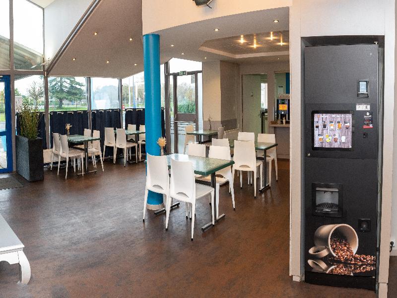 Kyriad Direct Macon Sud image