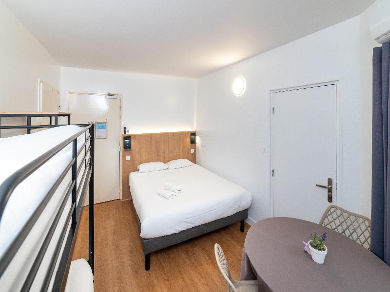 Kyriad Direct Macon Sud image