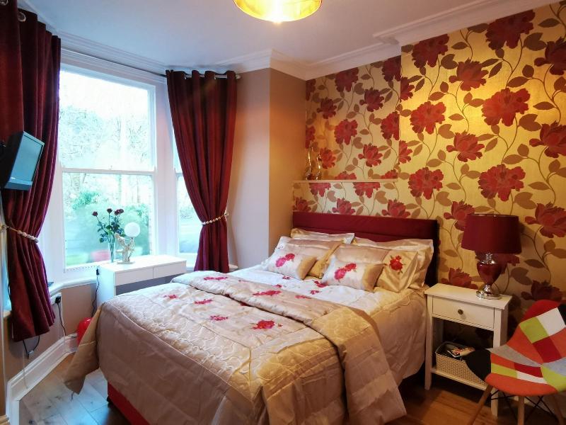 Dolweunydd Bed & Breakfast image