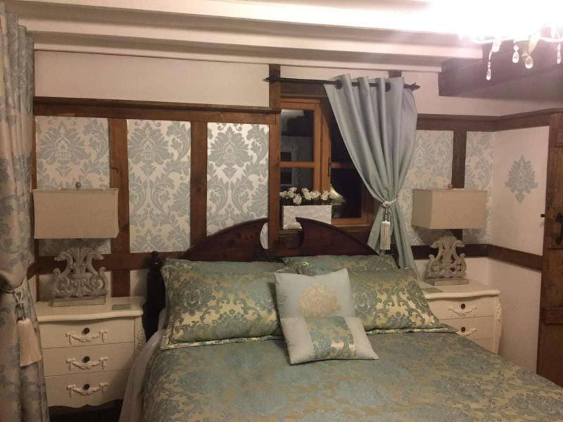 Dolweunydd Bed & Breakfast image