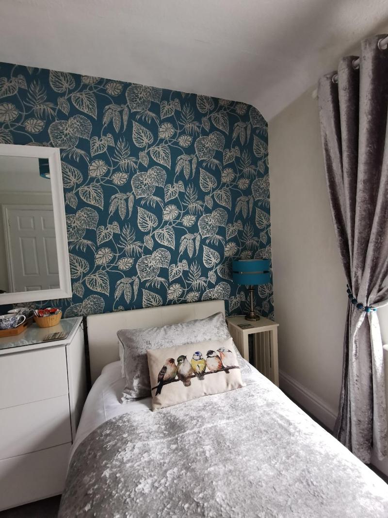 Dolweunydd Bed & Breakfast image