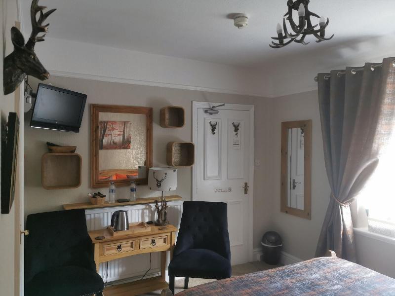 Dolweunydd Bed & Breakfast image