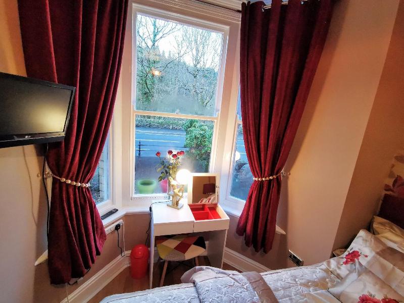 Dolweunydd Bed & Breakfast image