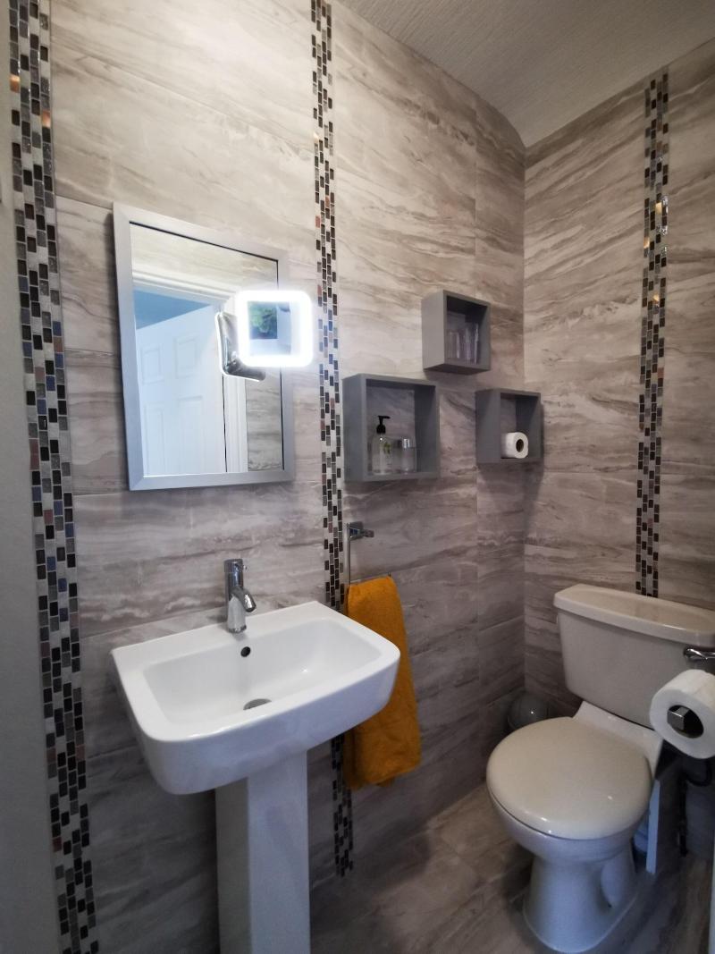 Dolweunydd Bed & Breakfast image