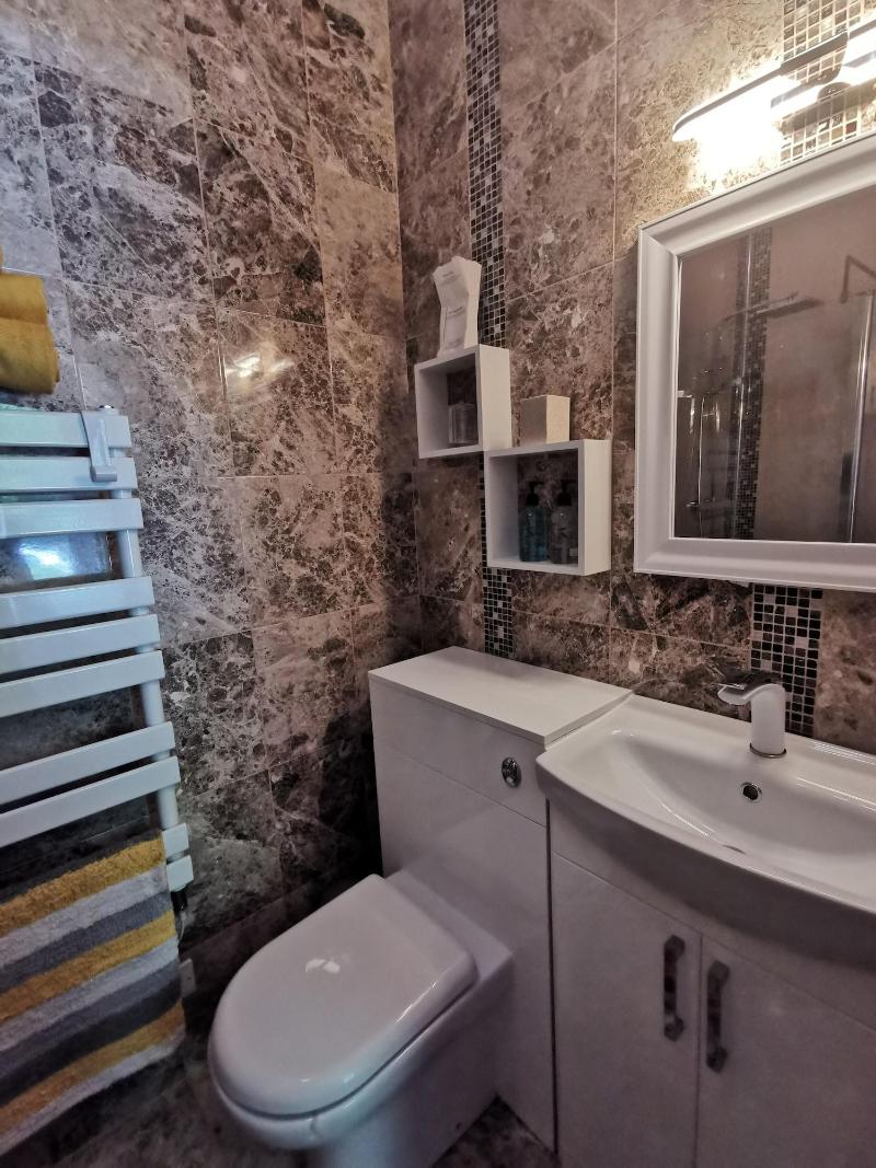 Dolweunydd Bed & Breakfast image