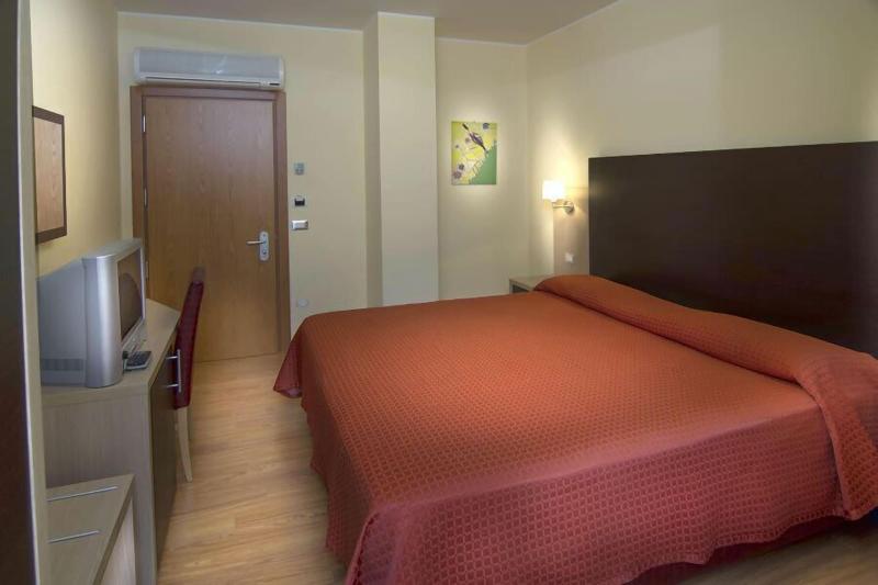 Hotel Miami image