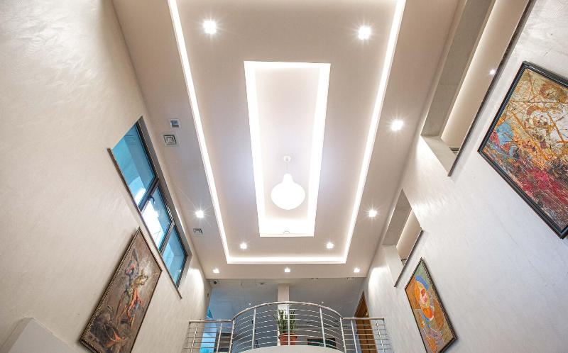 Charleson Luxury Hotel image