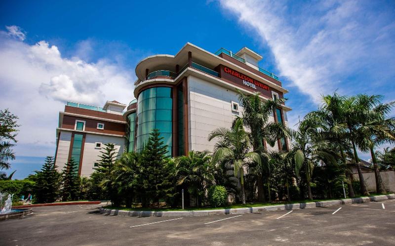 Charleson Luxury Hotel image