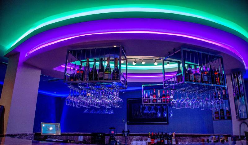 Charleson Luxury Hotel image