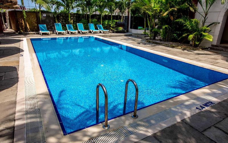 Charleson Luxury Hotel image
