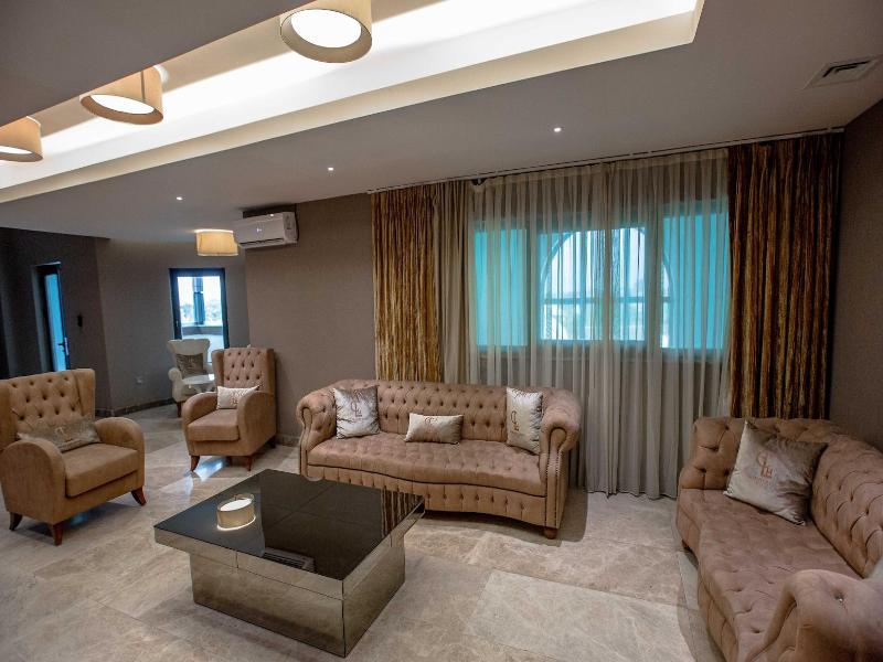 Charleson Luxury Hotel image