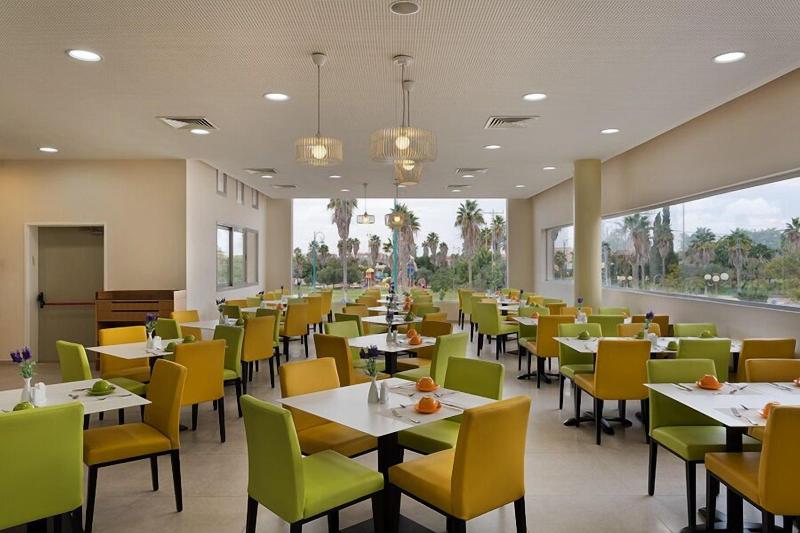 Desert Irus Hotel image 5