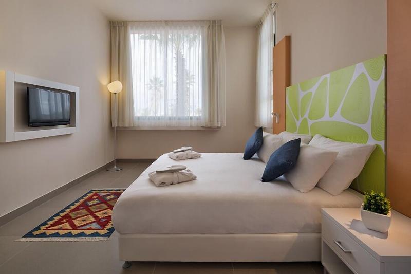 Desert Irus Hotel image