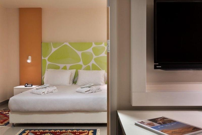 Desert Irus Hotel image 2