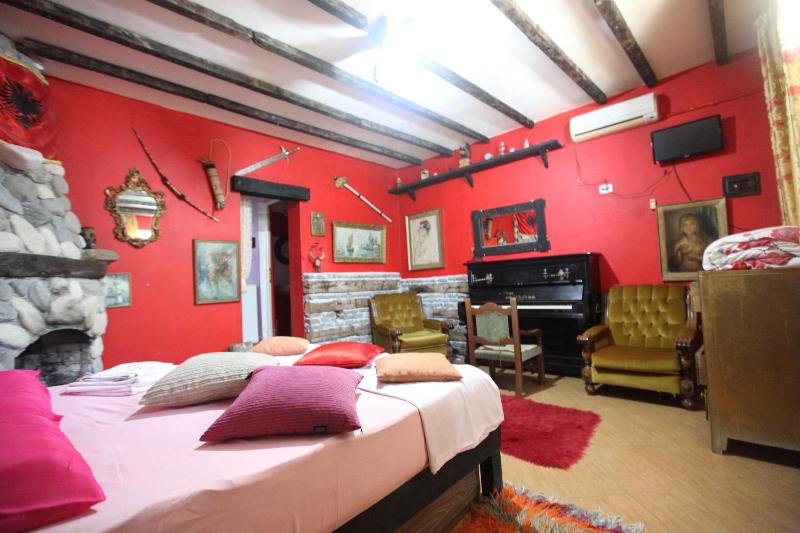 Vila Oda e Miqve image