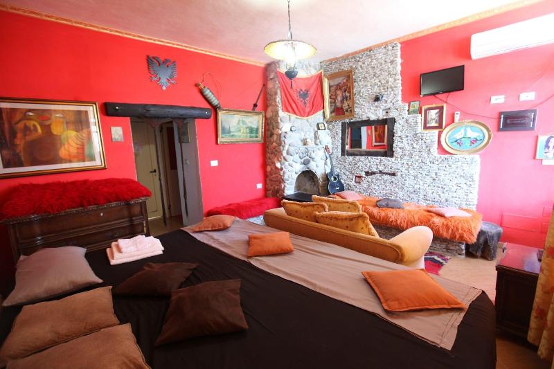 Vila Oda e Miqve image