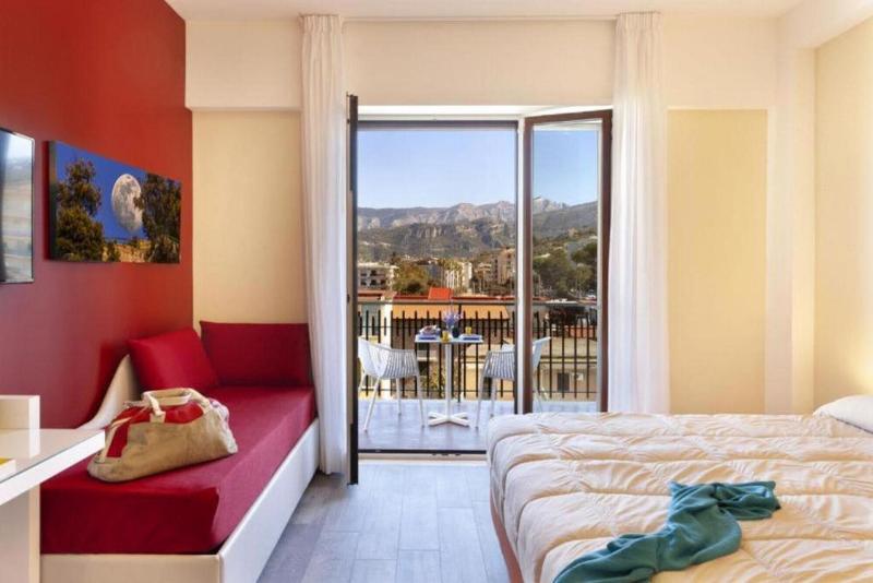 Parco Tasso Guest House image