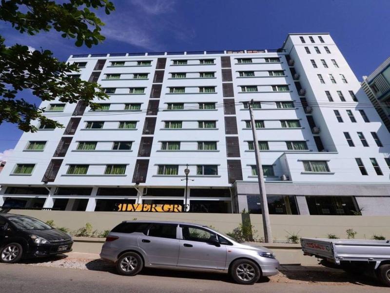 Silver Green Hotel Yangon image