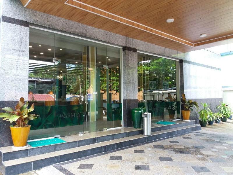 Silver Green Hotel Yangon image
