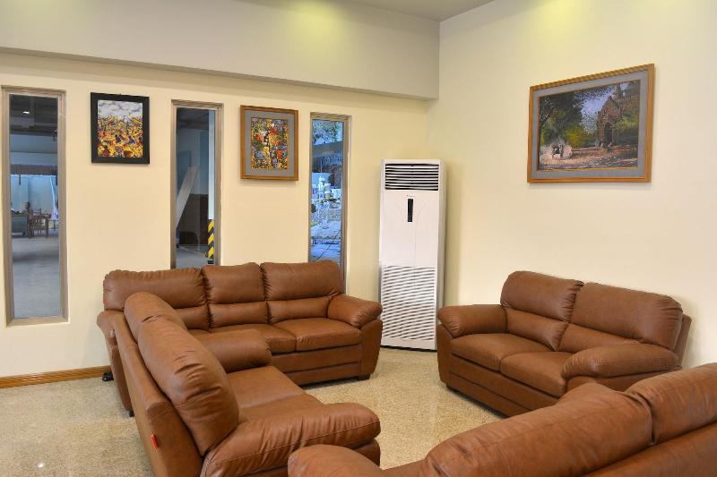 Silver Green Hotel Yangon image