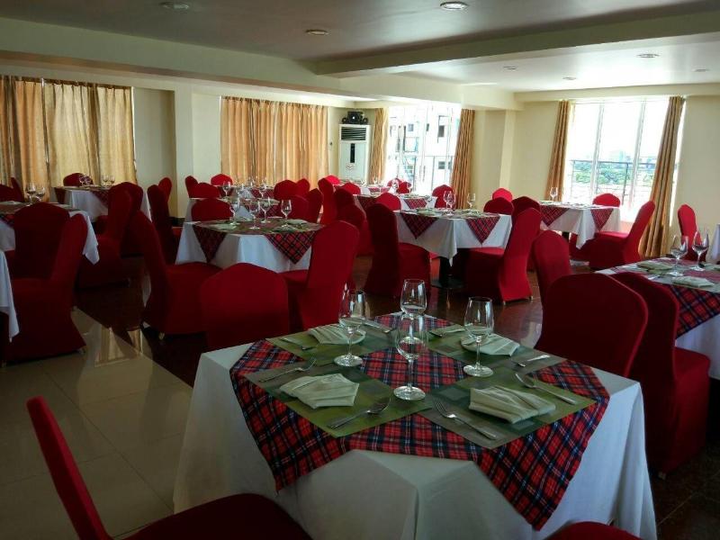 Silver Green Hotel Yangon image