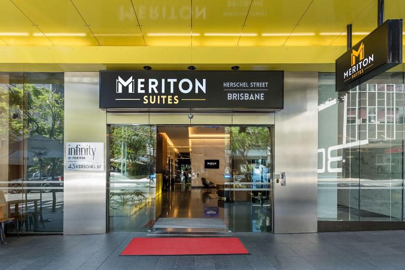Meriton Suites Herschel Street image