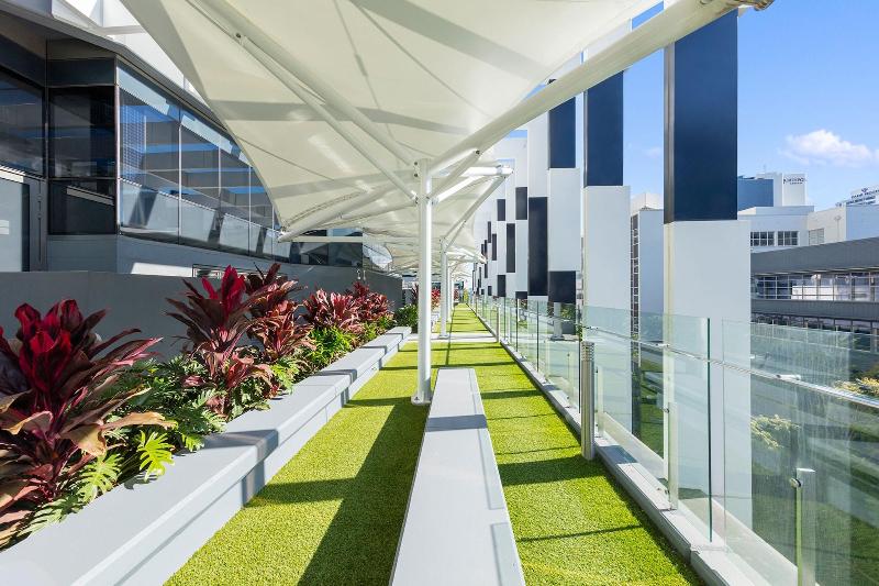Meriton Suites Herschel Street image