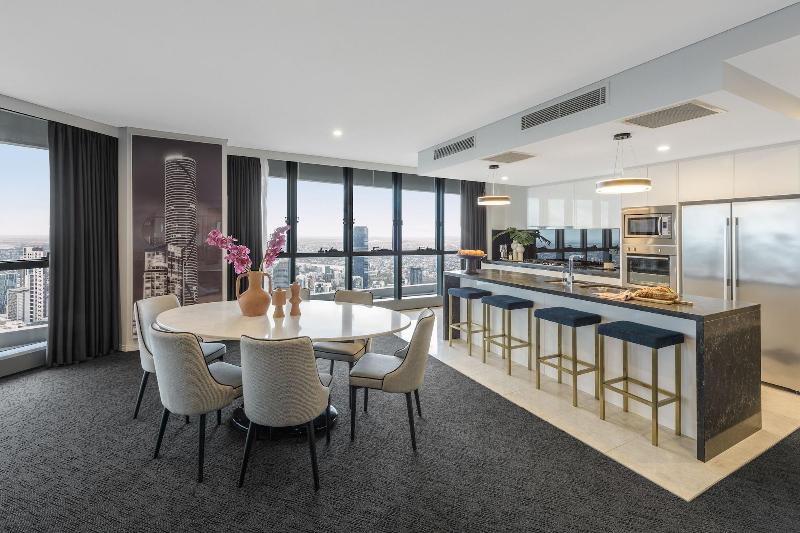 Meriton Suites Herschel Street image