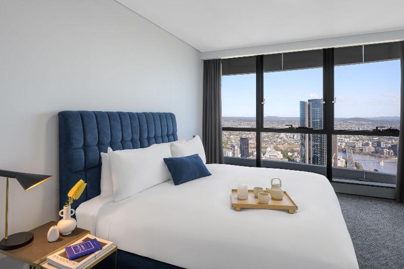 Meriton Suites Herschel Street image