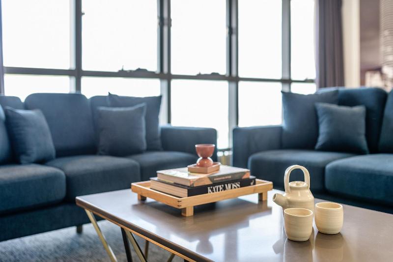 Meriton Suites Herschel Street image