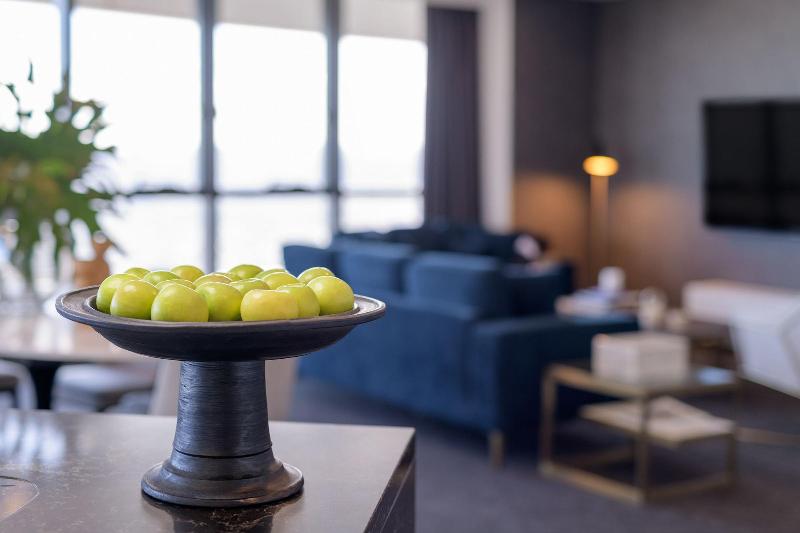 Meriton Suites Herschel Street image