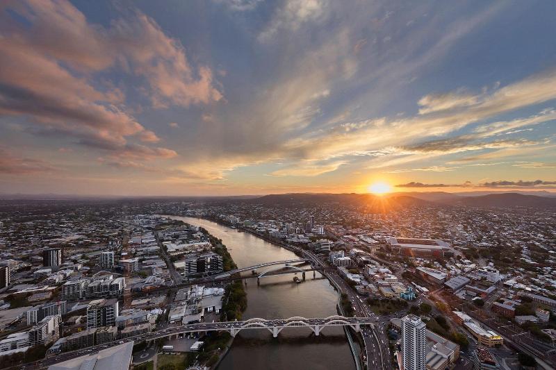 Meriton Suites Herschel Street image