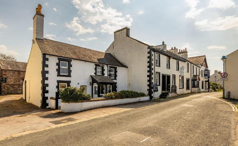 Muncaster Cottages image