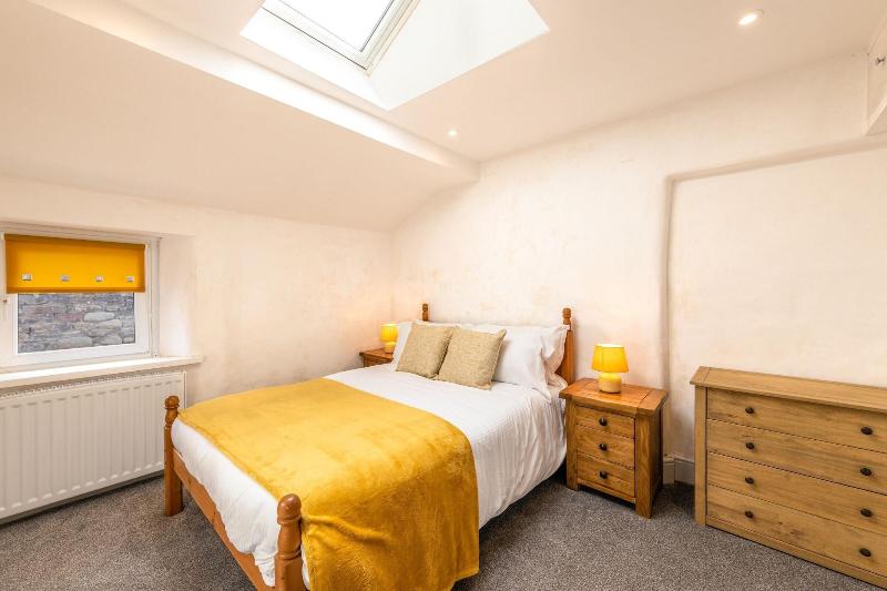 Muncaster Cottages image