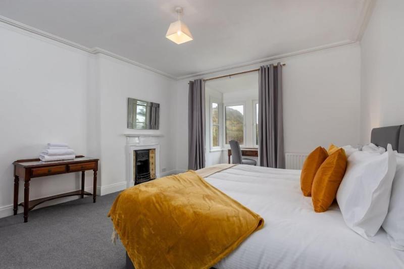 Muncaster Cottages image