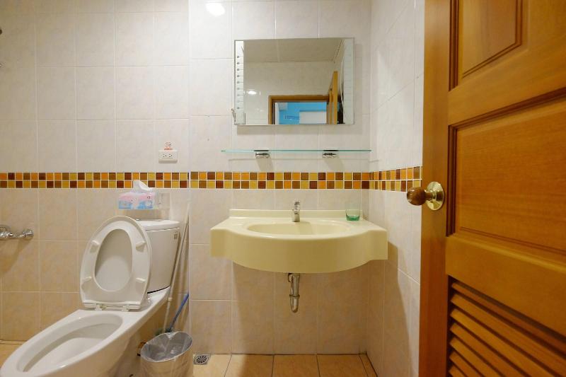 Skyview Guesthouse image