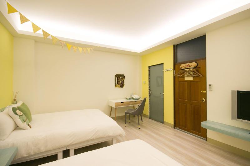 Skyview Guesthouse image