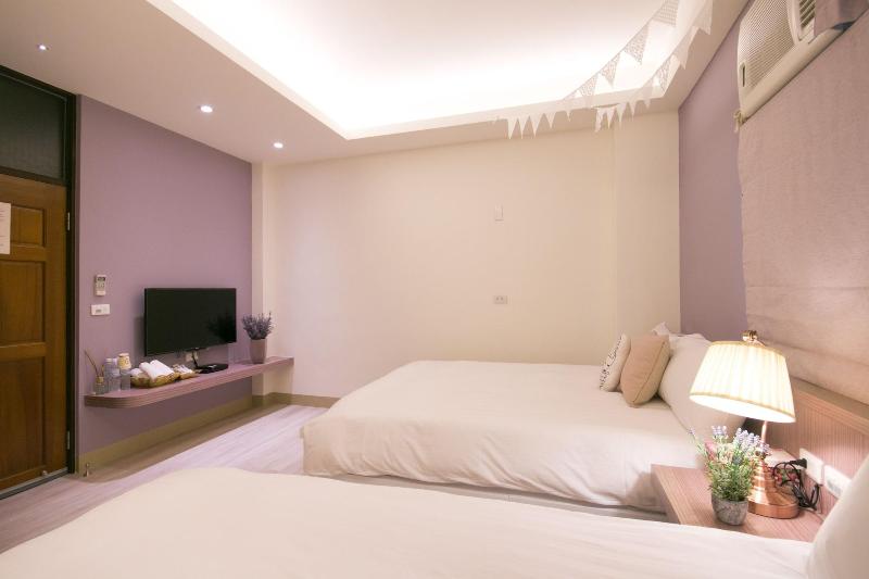 Skyview Guesthouse image