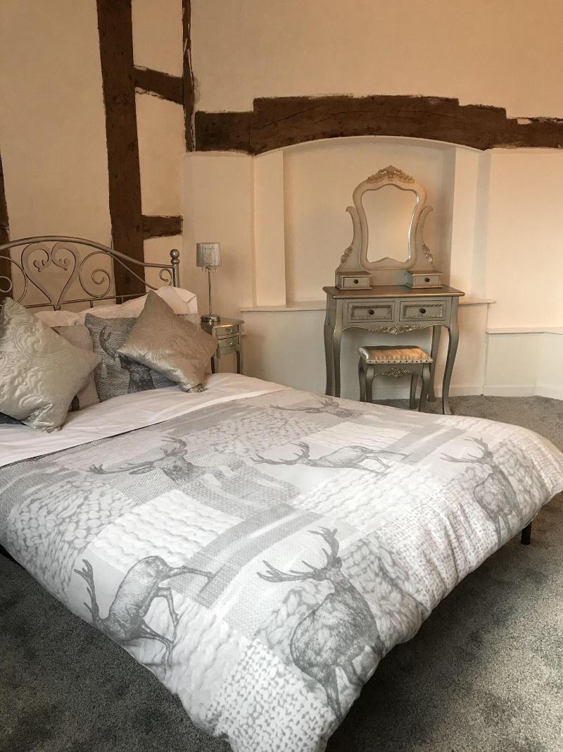 Severn Tudor House image