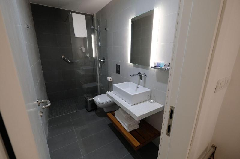 St Andrews Guest House image