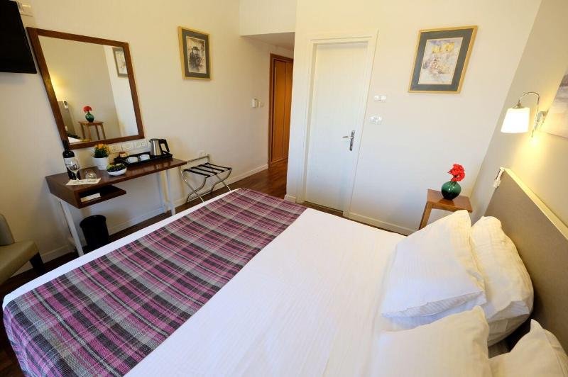 St Andrews Guest House image