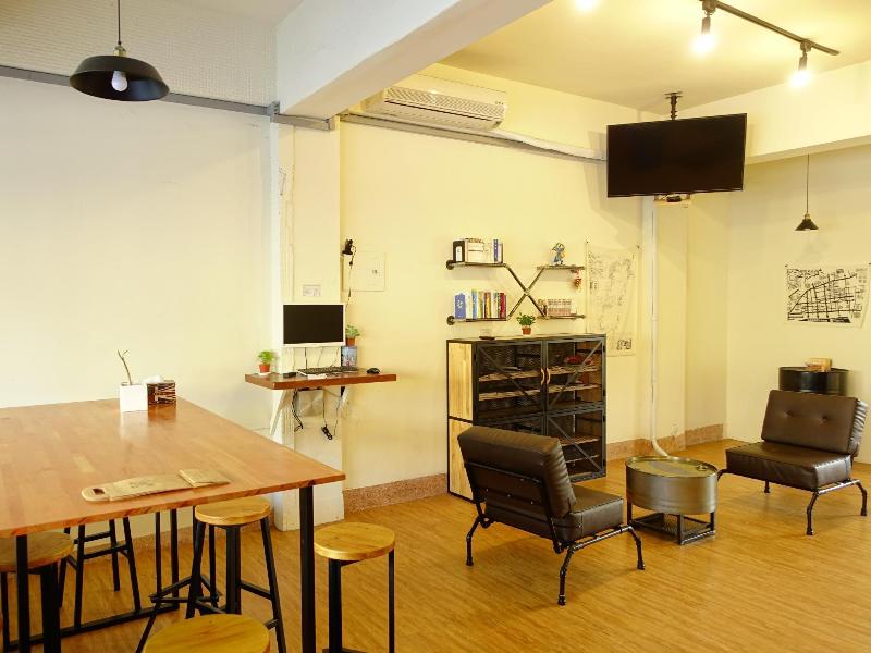 Chiayi Petite Hostel image
