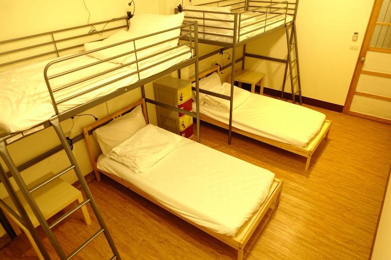 Chiayi Petite Hostel image
