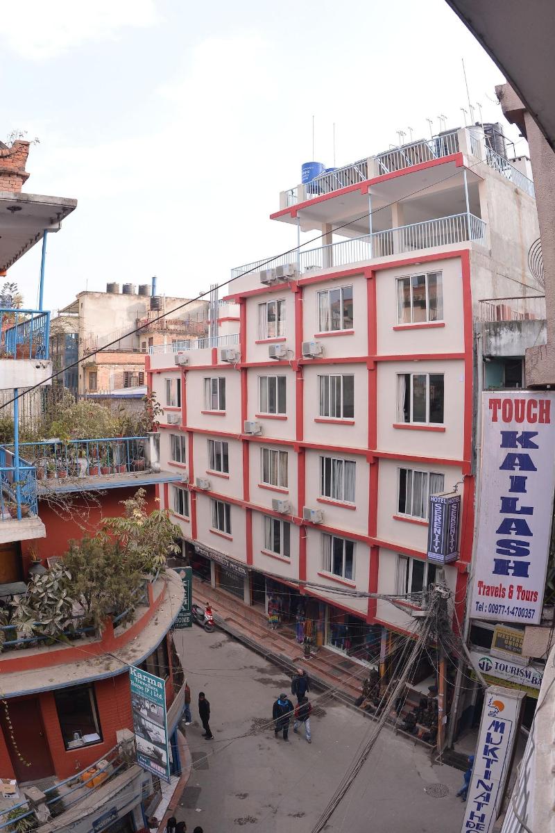 Hotel Serenity image