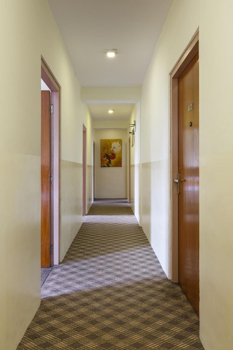 Hotel Serenity image